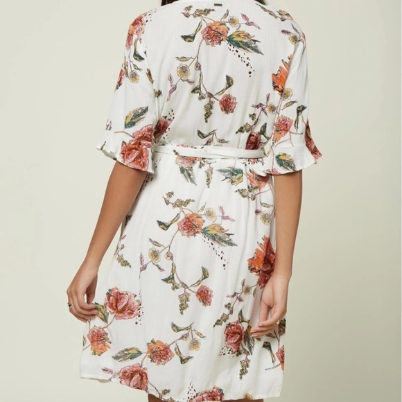 O’Neill Floral Wrap Mini Crepe Dress Pink White Size Medium - Picture 2 of 9